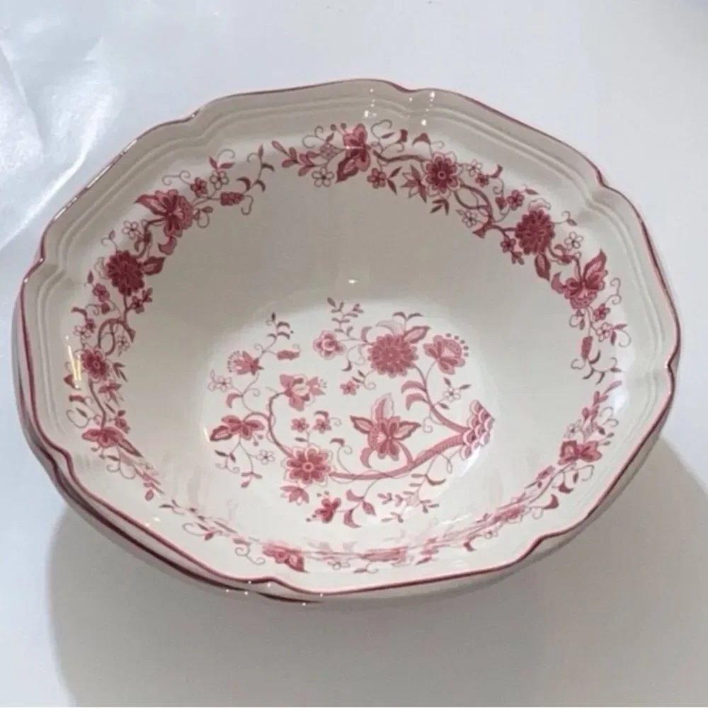 Vintage Korea Set of Tow Elegant Red Floral Bowls